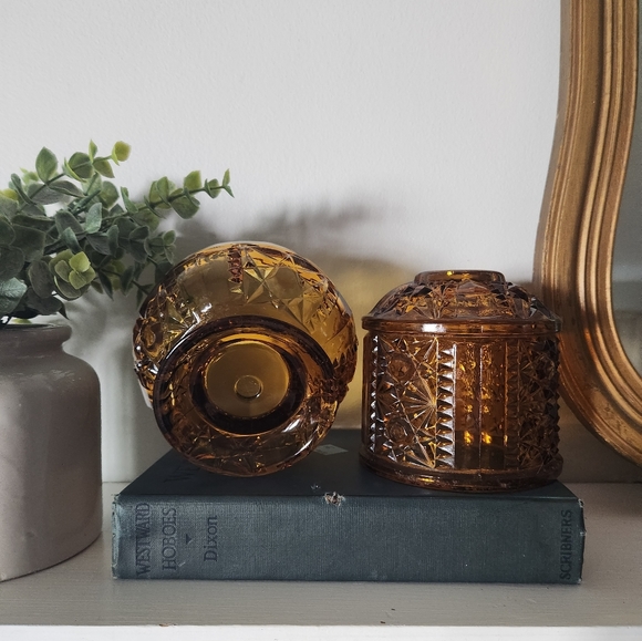 Vintage Amber Fair Lamp - Picture 6 of 8